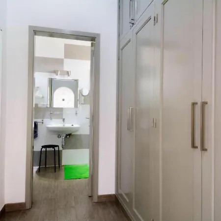 Apartmán Apartment Belinda, Meerblick, Sat-Tv Und Wifi Puerto del Carmen (Lanzarote)