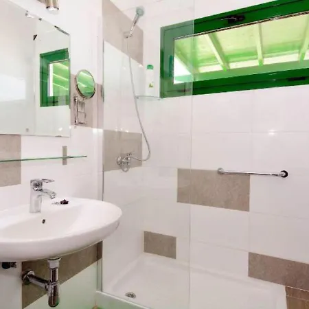 Apartment Belinda, Meerblick, Sat-Tv Und Wifi Apartamento